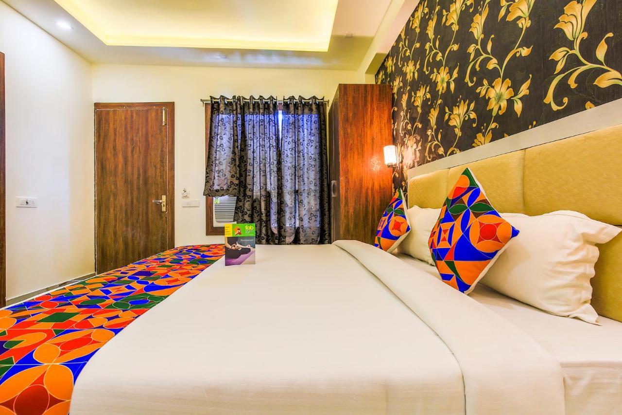 Fabhotel Star Of Taj Restobar Fatehabad Road Agra (Uttar Pradesh) Exterior foto