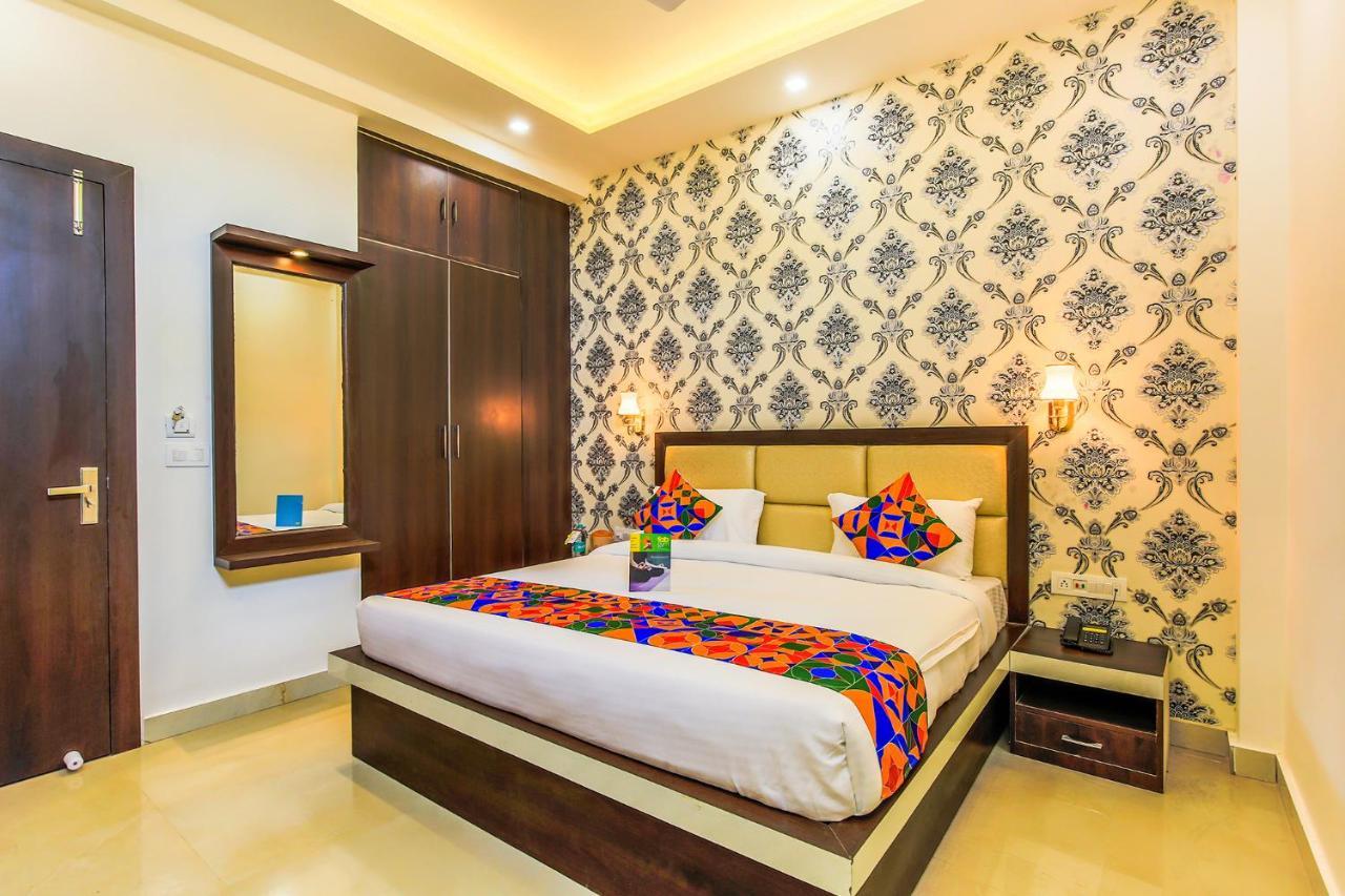 Fabhotel Star Of Taj Restobar Fatehabad Road Agra (Uttar Pradesh) Exterior foto