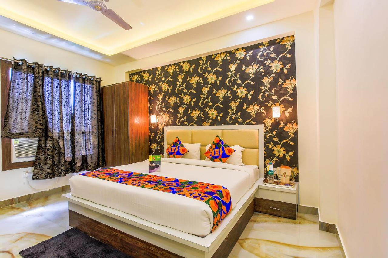 Fabhotel Star Of Taj Restobar Fatehabad Road Agra (Uttar Pradesh) Exterior foto
