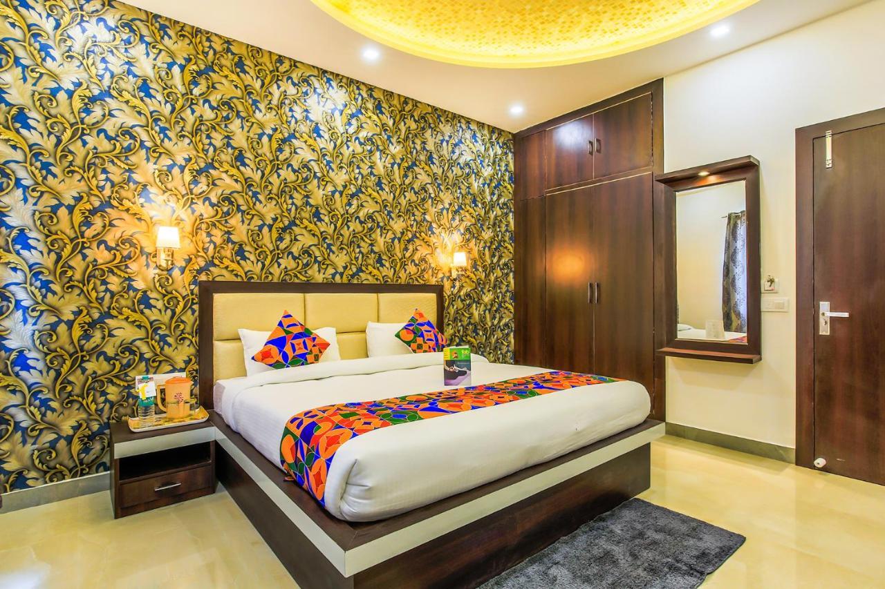 Fabhotel Star Of Taj Restobar Fatehabad Road Agra (Uttar Pradesh) Exterior foto